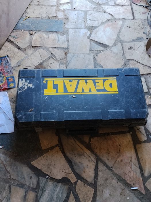 Martelo elétrico como novo