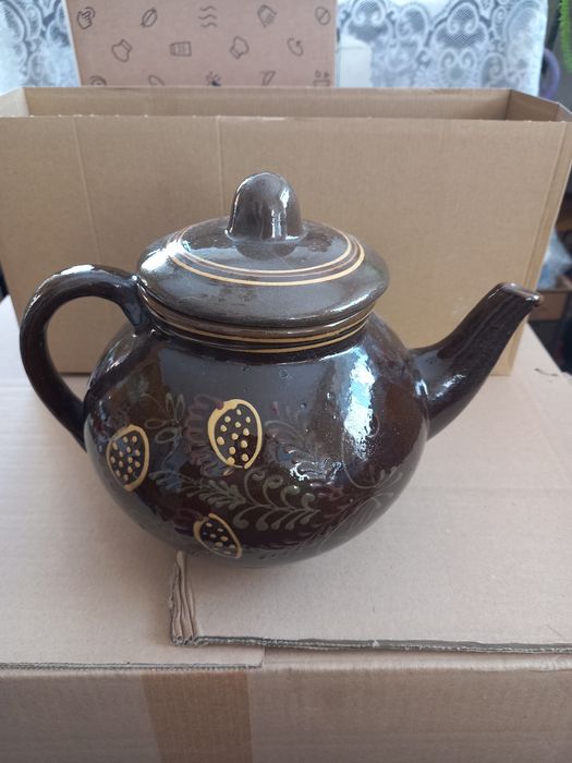 Imbryk brązowy  z kamionki