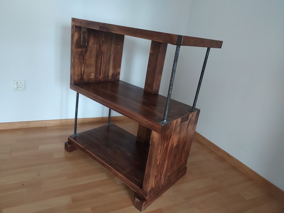 Regał drewniany solidny