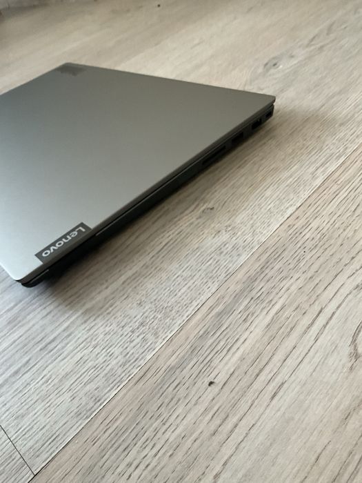 Ноутбук Lenovo ThinkBook 15-IIL