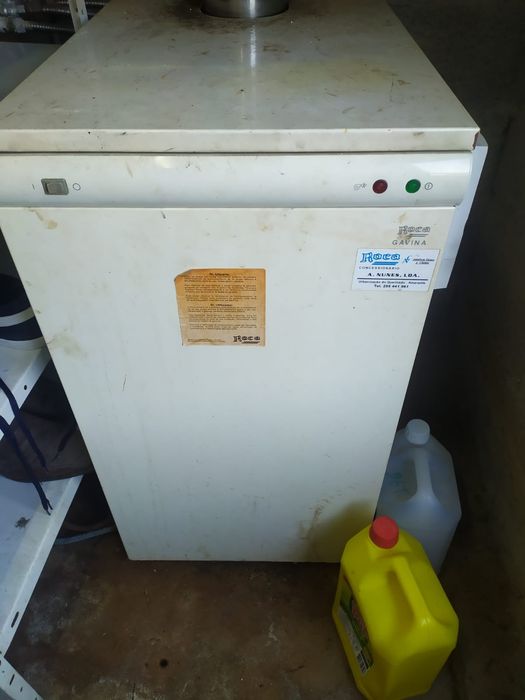 Caldeira aquecimento central,gasóleo Rocca Gavina