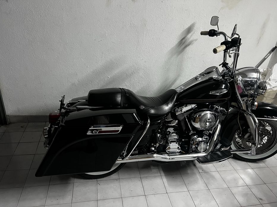 Harley davision. ROAD KING  CLASSIC