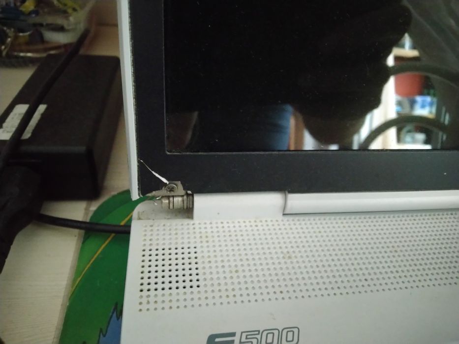 LG Laptop442068898541752324