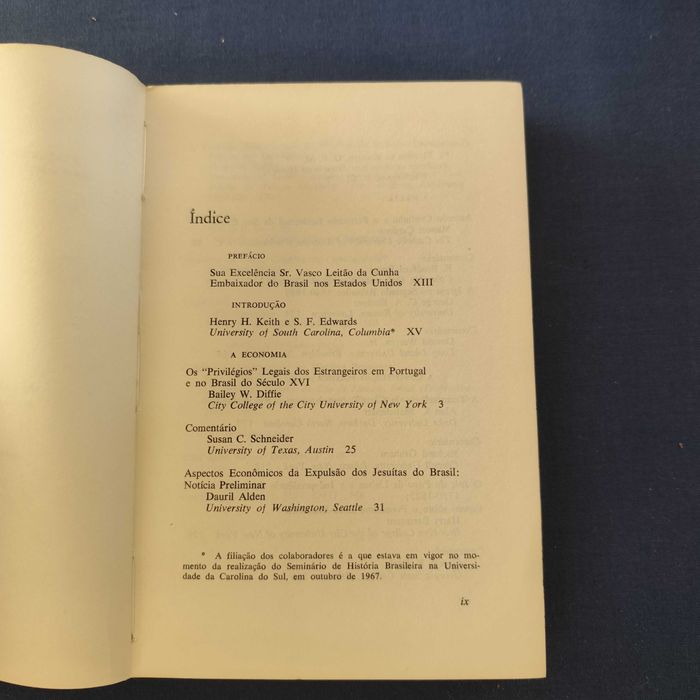 H. Keith, S. Edwards - Conflito e continuidade na sociedade brasileira