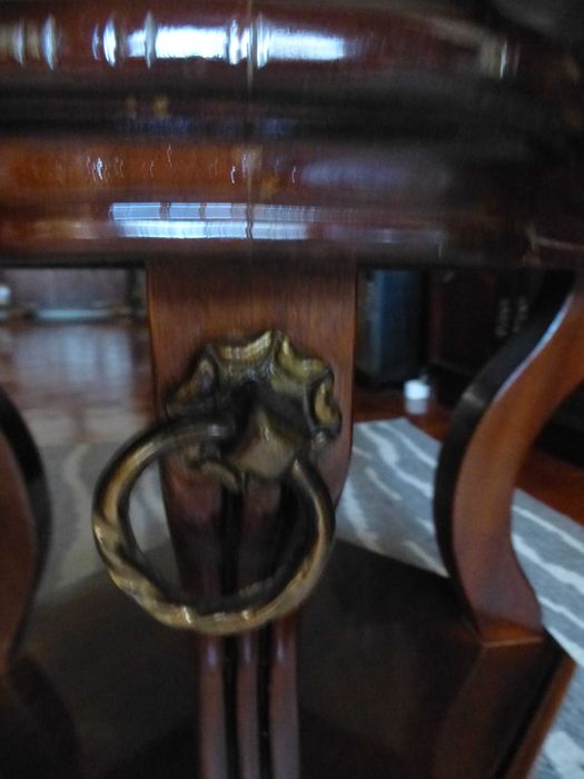 Mesa apoio/centro com pedra mármore