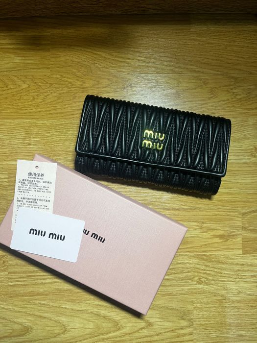 Miu Miu big wallet