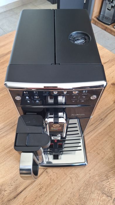Кавомашина Saeco PicoBaristo DELUXE