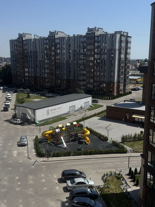 Продам 1-кімнатну квартиру в ЖК Гранд Сіті Домбровський
