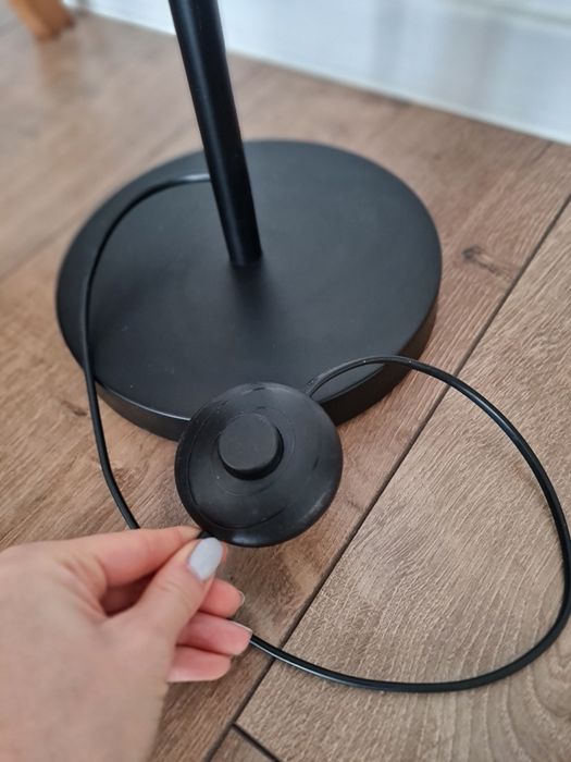 Lampa podłogowa Castorama