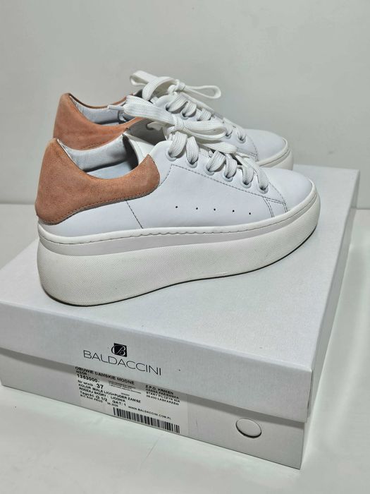 Baldaccini Sneakersy skórzane białe Trampki 37 / 38 jak NOWE
