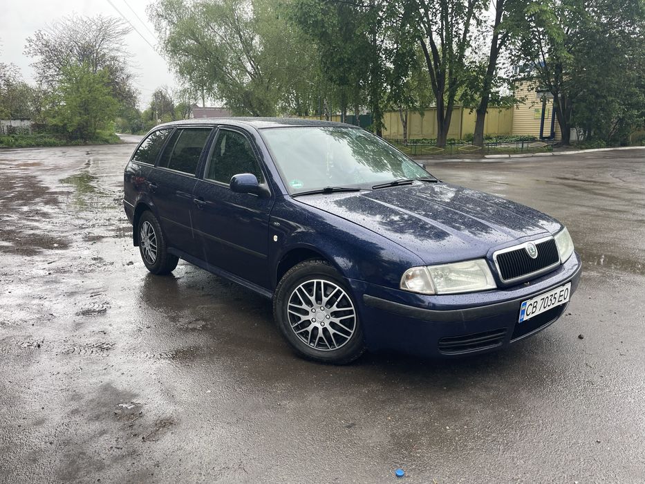 Продам skoda oktavia tour