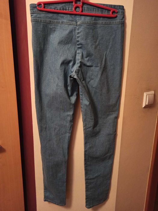 spodnie jeansowe damskiie