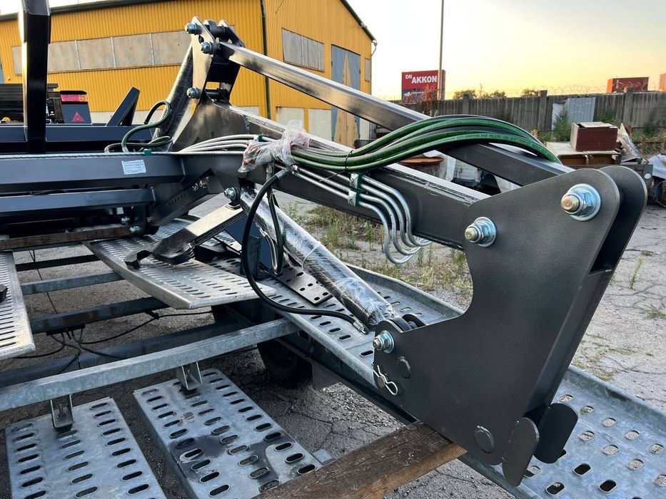 Швидкозʼємний Погрузчик КУН-4000 для трактора МТЗ ЮМЗ Т-40 Виробник