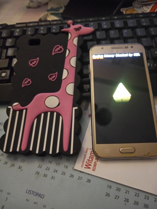 Telefon SAMSUNG Galaxy J5