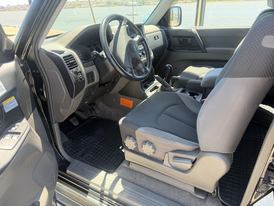 Mitsubishi Pajero 3.2 DID - Apenas 137.000kms