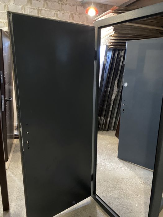 Двері Львів Склад Офіс Вхідні Підвал