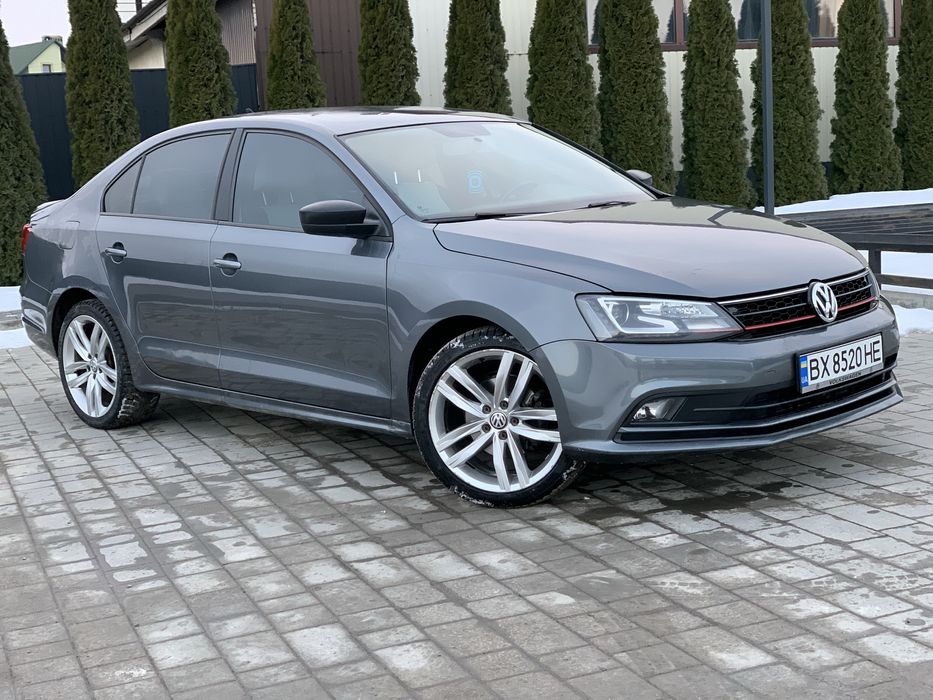 Volkswagen Jetta SE 1.8T 2015