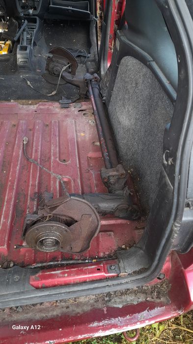 Пежо 306(1.8)бензин КПП+балка+щеплення