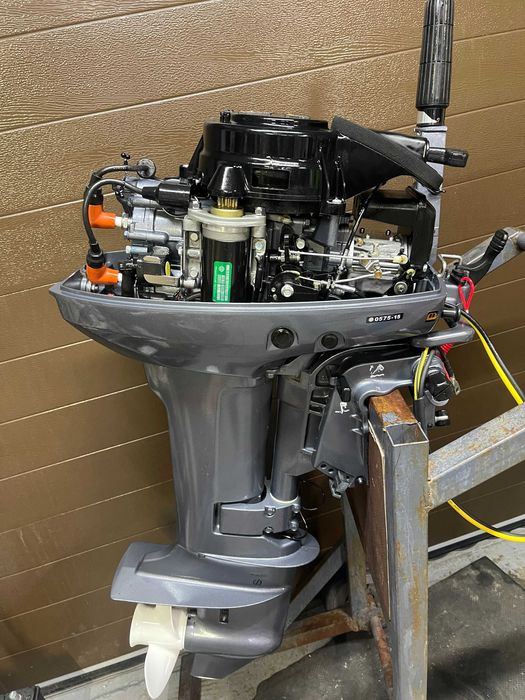 мотор лодочний двигун до човна yamaha 15 електростартер 2т