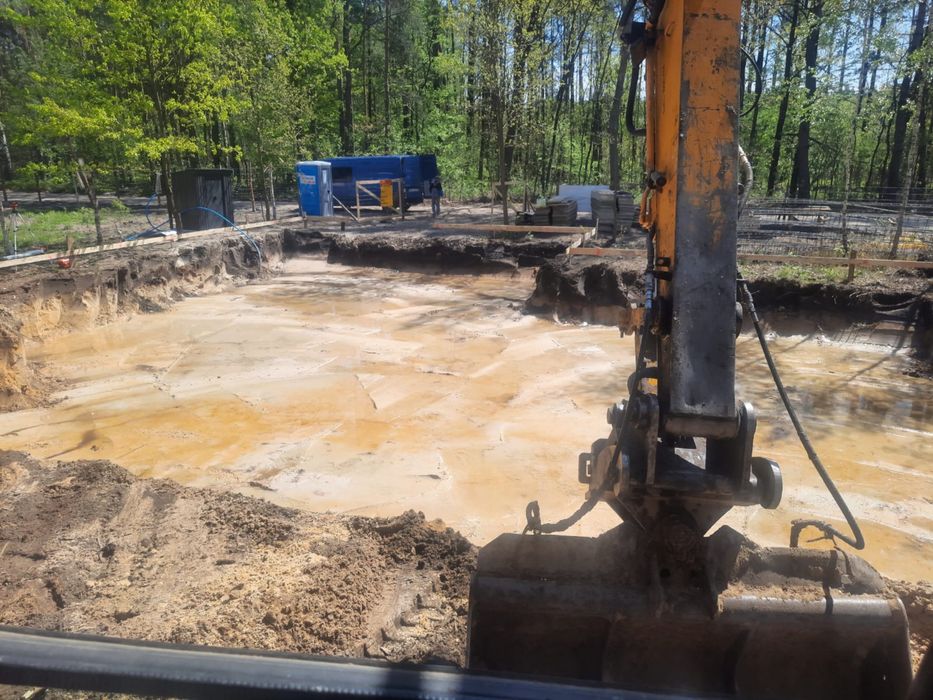 Prace roboty ziemne wykopy rozbiórki koparka wywrotka usługi szamba