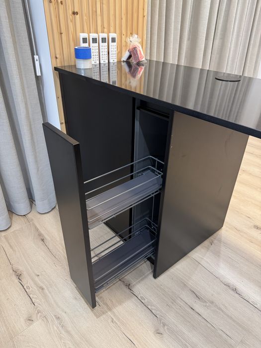 Ilha de cozinha / tampos em silestone