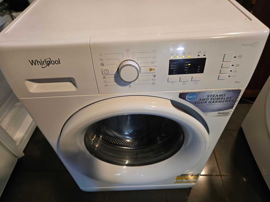 Pralka Whirlpool 5 kg głębokość tylko 45 cm. PL. 1000 obr. Po serwisie. LCD. Gwarancja!