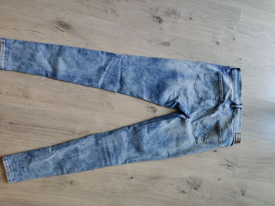 Spodnie jeansowe marki Pepe Jeans