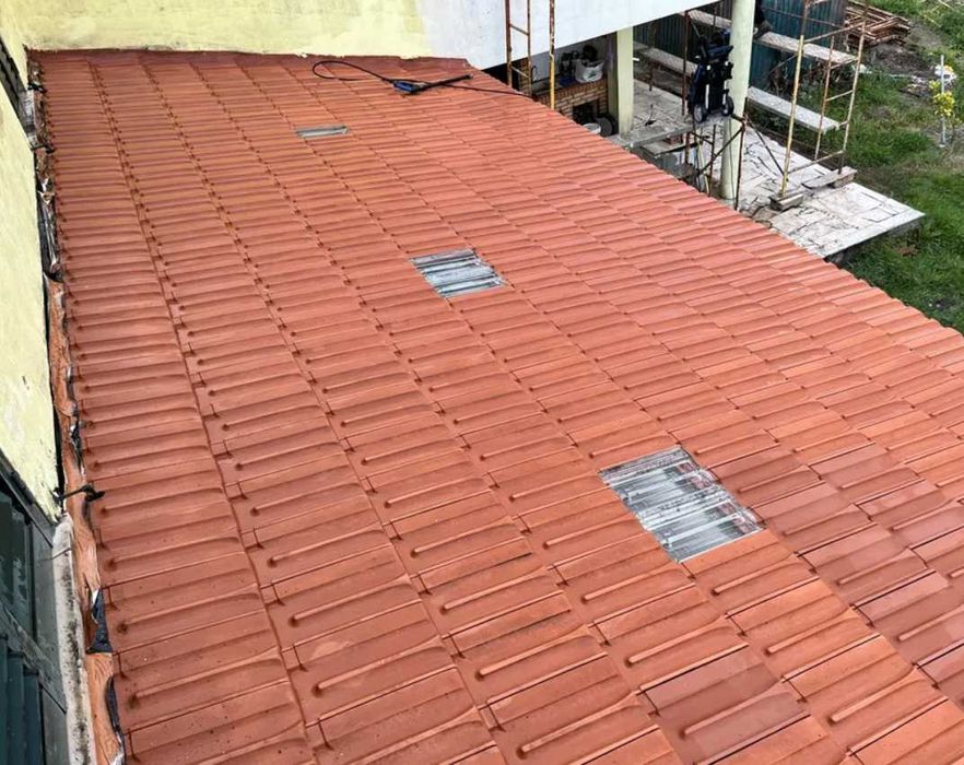 Serviço de limpeza - Telhas, Muros e Painéis Solares