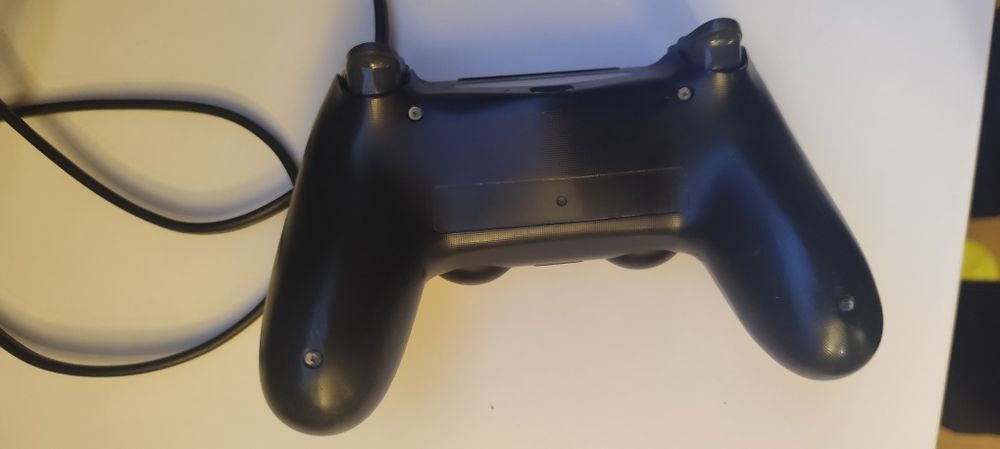 PlayStation 4 V2 analogi tmr