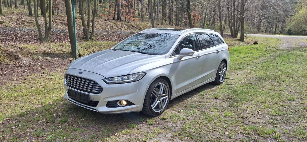 Ford Mondeo mk5 2.0 150KM/ 15r dynamic led / Keylsgoo/ full zamiana