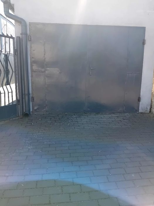 Garaż do wynajęcia.