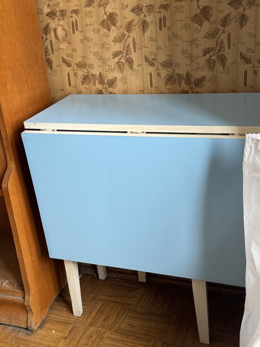 Раскладной стол , дерево