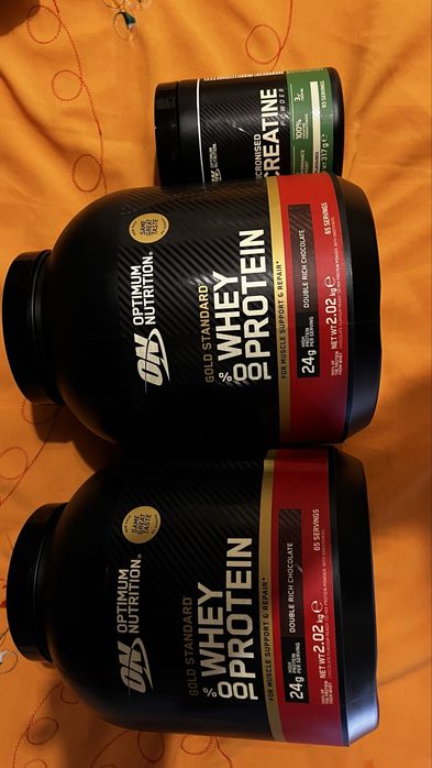 Whey on optimum nutrition 2 + creatina 93 doses
