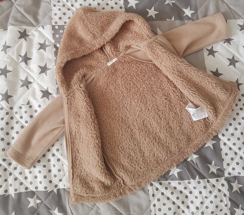 Markowy polar Benetton Baby ciepła bluza z kapturem r. 68