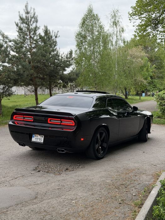 Dodge Challenger