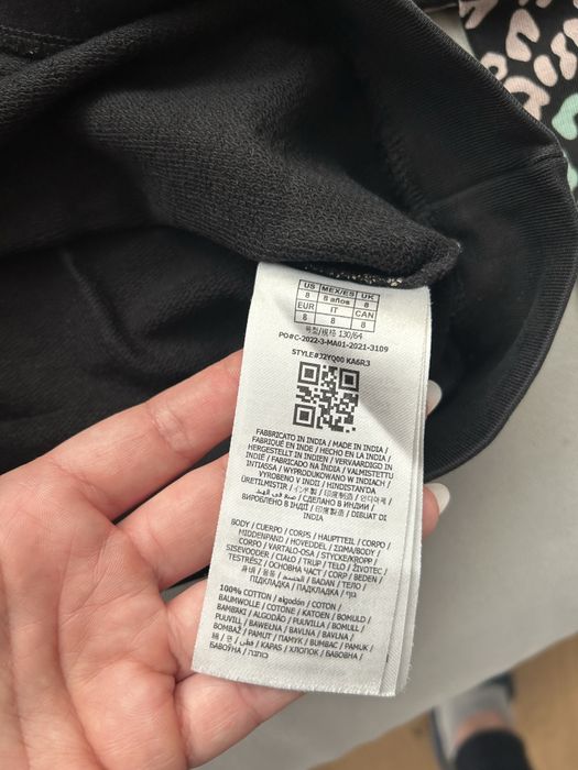 Bluza bawełniana Guess rozm. 8 lat