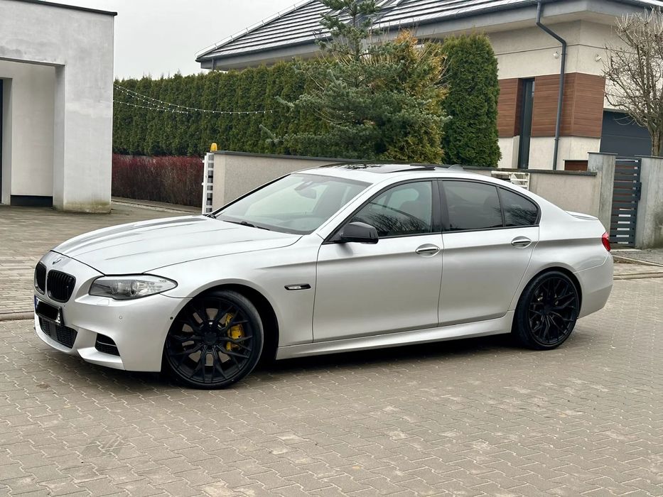BMW Seria 5 Head-UP, Noktowizor, Kamery 360st, Serwis ASO, Dociągi, Koła 20"