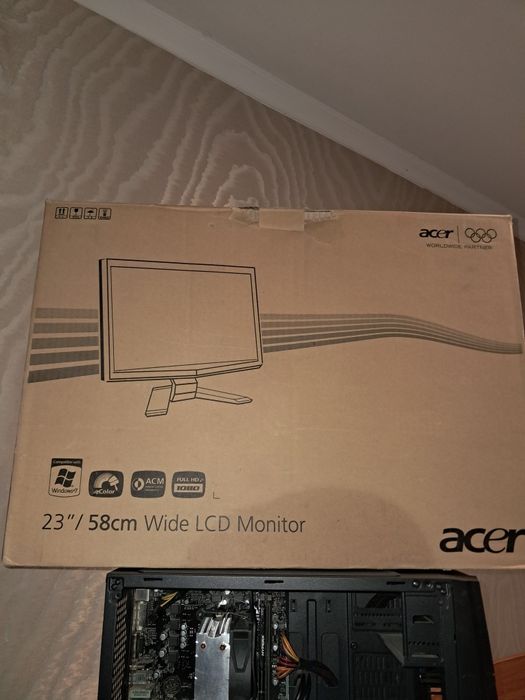 Продам монітор 60 герц