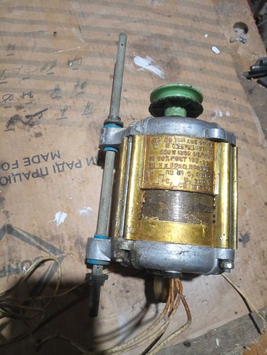 Электродвигатель АВЕ-071-4с с конденсатором