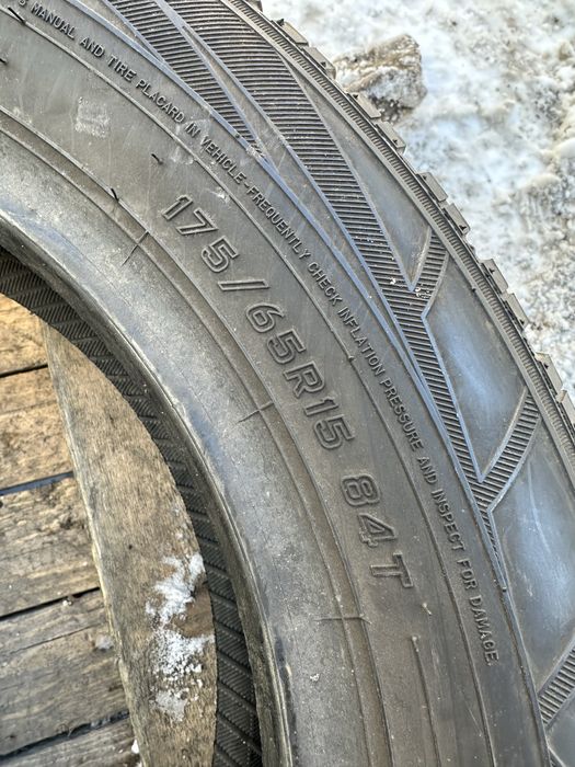Шини 175 65 15 84T Falken Eurowinter HS01 пара