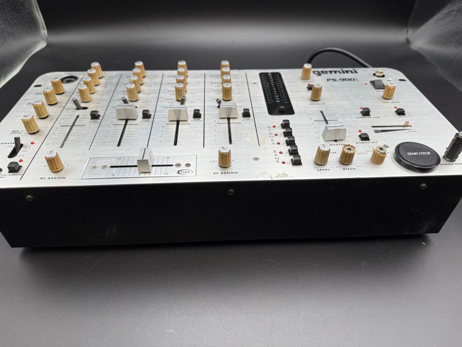 Profesjonalny mikser Dj Gemini PS-900i