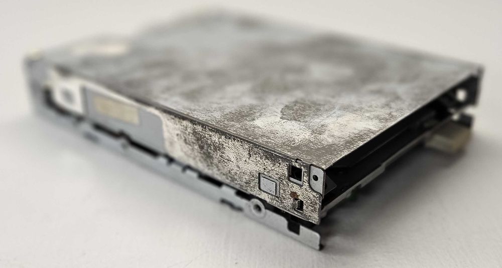 Stacja dyskietek 1,44Mb FDD bez frontu Mitsumi D359T3 Zworki PC
