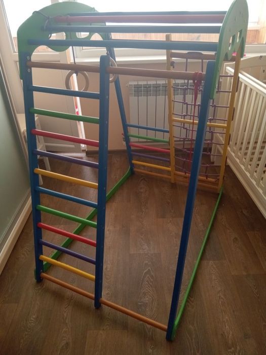 Спортивний комплекс Ранній старт / дитяча гірка