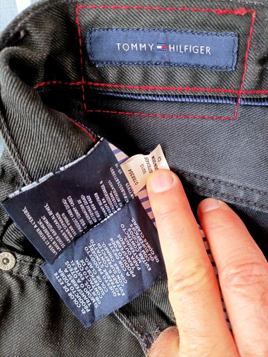 Джинсы Tommy Hilfiger 33/30 оригинал