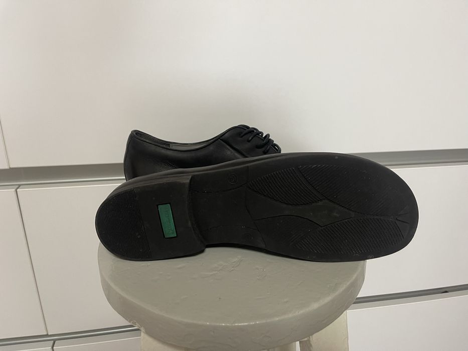 Новые стильные кожаные мужские туфли лоферы броги мокасины Helvesko