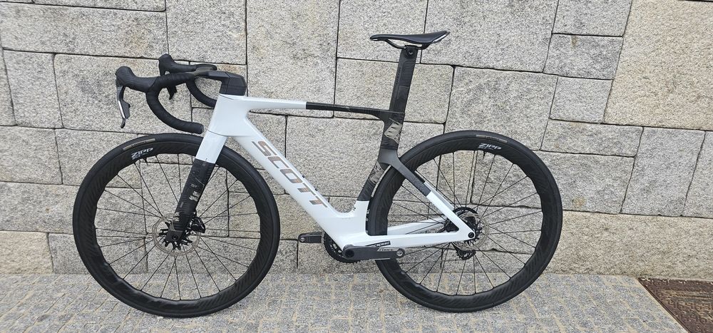 Scott Foil RC Pro S Sram Force E1