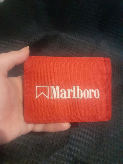 Винтажный колекционный красный тканевый кошелёк