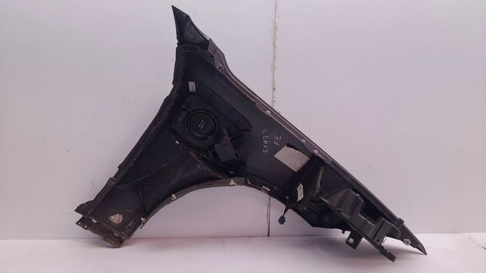 Guarda-lamas esquerdo BMW X5 (F15, F85)