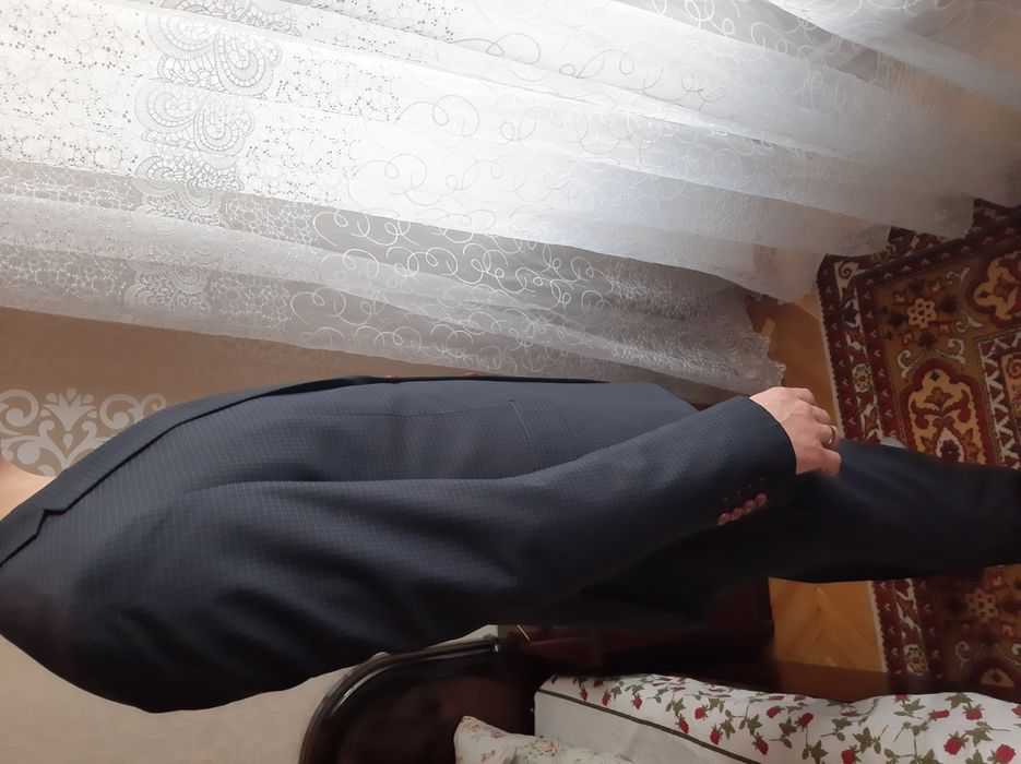 Костюм чоловічий