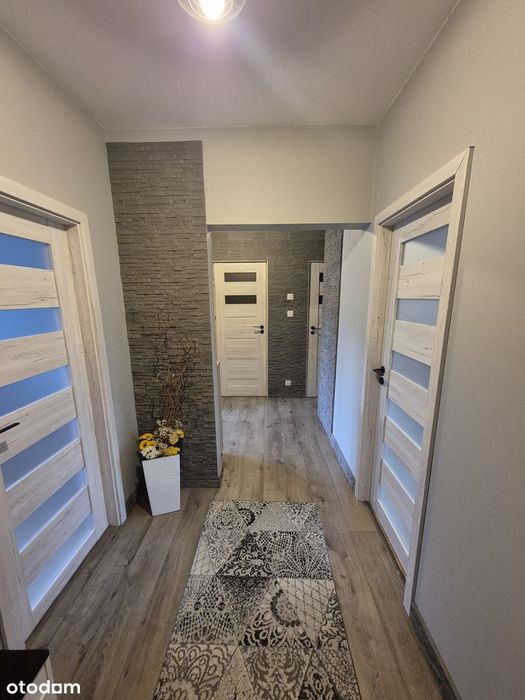 3-pokojowe mieszkanie z balkonem, garażem – Chociwel